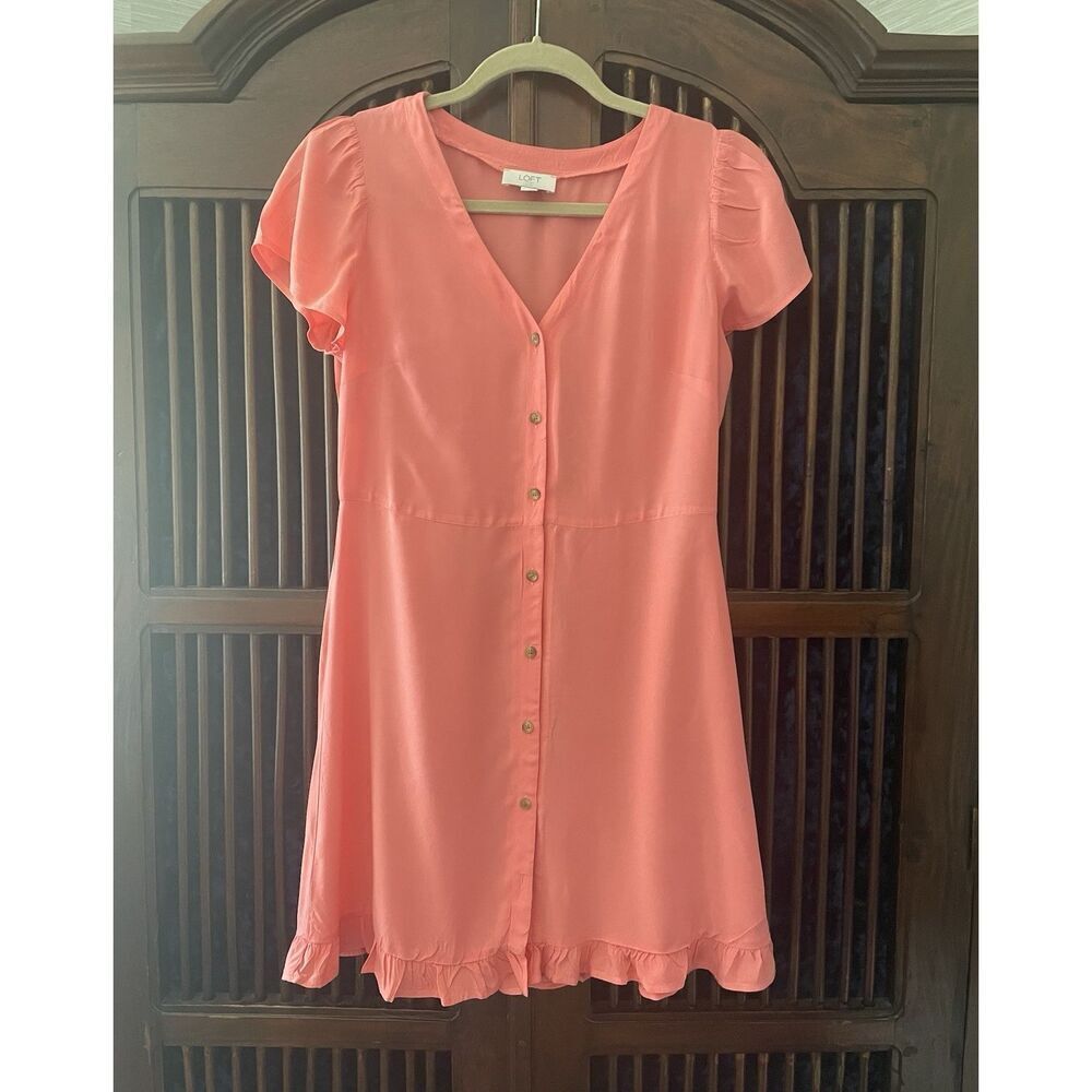 Loft Datlet Pink Button Down Short Sleeve Women’s Dress-Shirt Size 4P